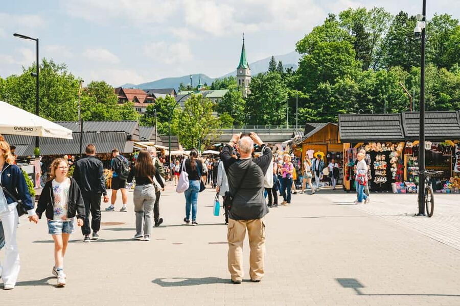 Krakow: Zakopane, Gubałówka, and Thermal Baths Day Trip - Who should book this trip?