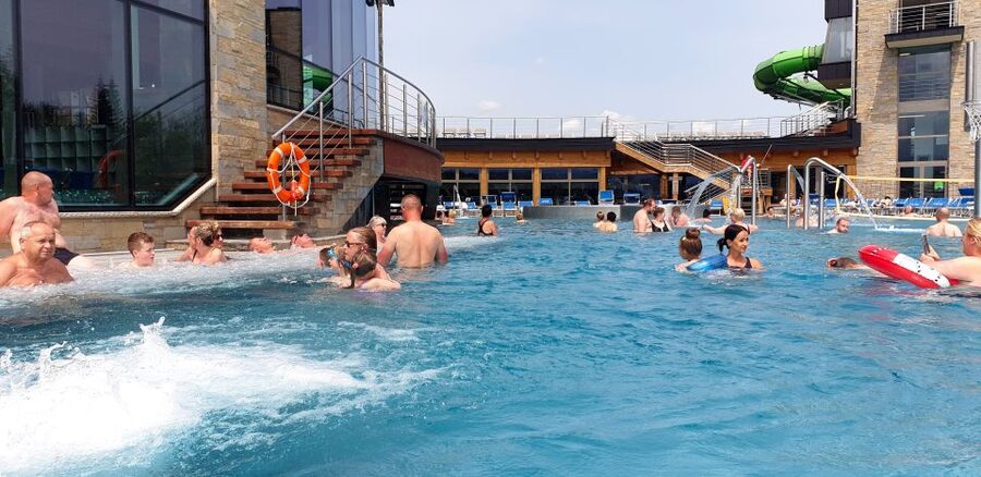 Krakow: Zakopane, Gubałówka & Thermal Baths – Full-Day Tour - Key points to know before booking