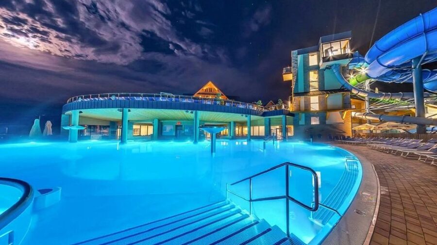 Krakow: Zakopane, Gubałówka & Thermal Baths – Full-Day Tour - Who should book this Zakopane tour?