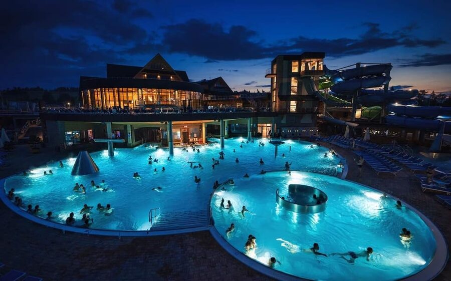 Krakow: Zakopane Snowmobiles + Bonfire & Chocholow Baths - What to pack and who should book