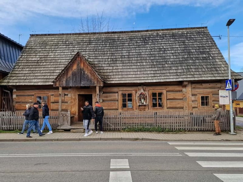 Krakow: Zakopane, Thermal Baths and Cable Car - Smoked cheese and vodka at Bacówka u Jacka