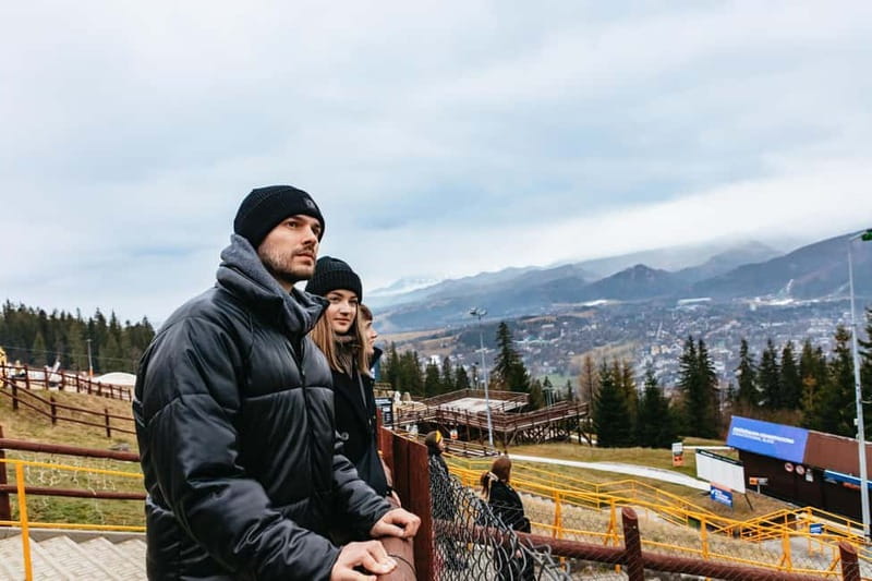 Krakow: Zakopane Tour Local Tasting, Cable Car & Hot Springs - Chochołów Wooden Town and the Goral building tradition