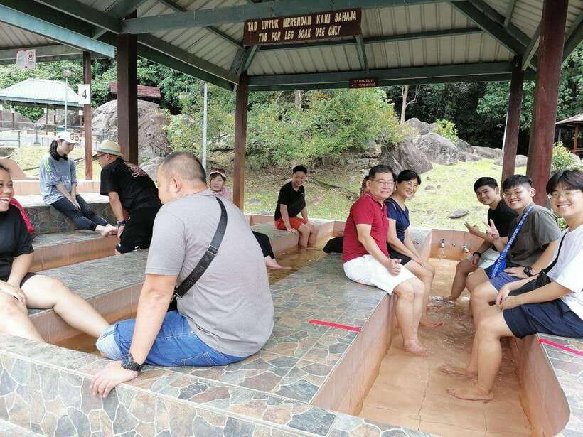 Kundasang : Poring Hot Spring + Desa & Meal Shared Tour - Lunch after the hot springs