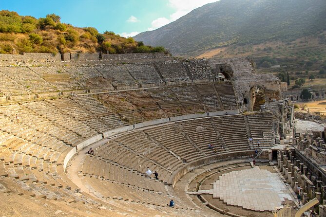 Kusadasi ephesus tours Turkish Bath with Port Pick Up and drop - Walking Ephesus in a focused two hours