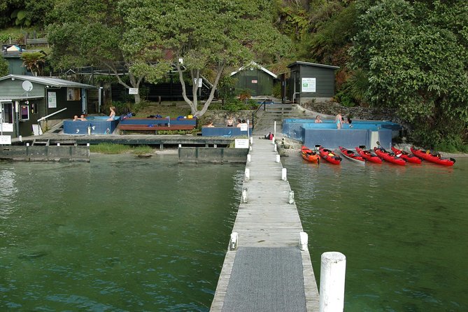 Lake Rotoiti Evening Kayak Tour including Hot Springs, Glowworm Caves and BBQ Dinner - Sunset, Dusk, and the Return Paddle
