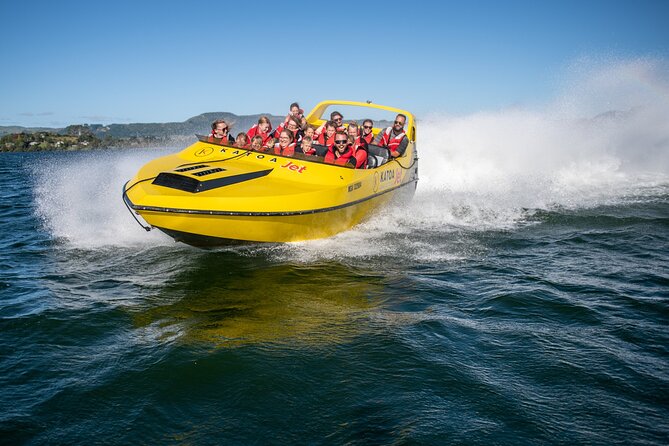 Lake Rotoiti Guided Hot Pools Kayak Trip - The possible glowworm cave visit