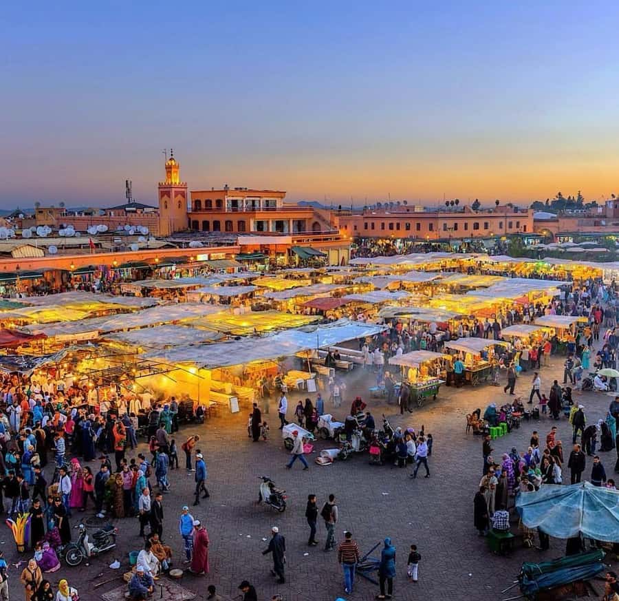 Marrakech: Souk Tour & Berber Hammam with Massage - Entering the traditional Berber hammam