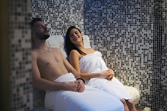 Massage Full Buddy Bath, Sauna & Jacuzzi Cleopatra Plus Hurghada - Coconut peeling and the face mask