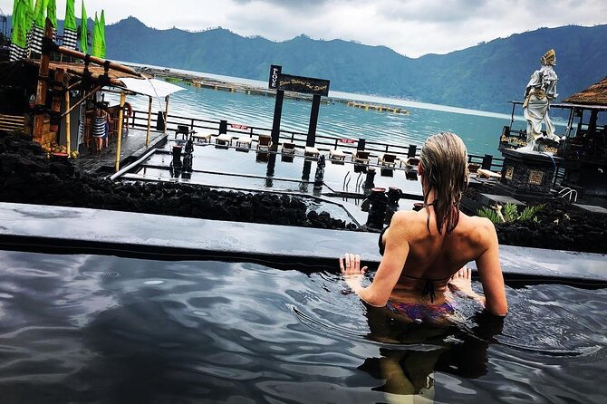 Monkey Forest, Holy Water Temple & Hot Springs Tours - Adding the Aloha Ubud Swing