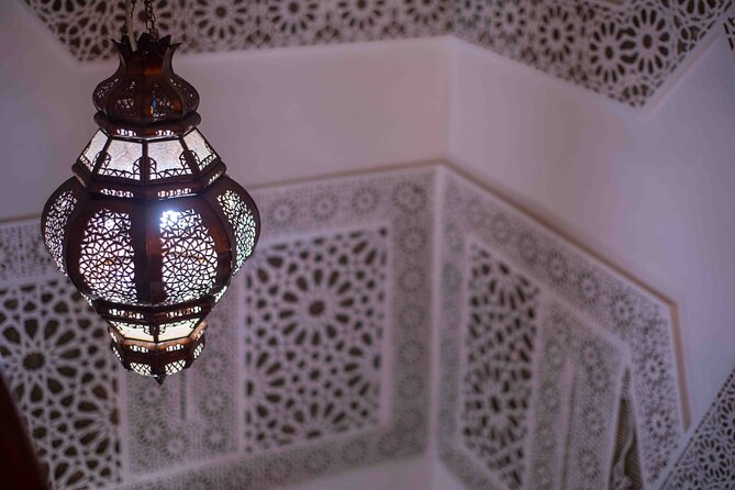 Moroccan hammam with reception in private Riad Mouassine - Why the 1562 setting matters