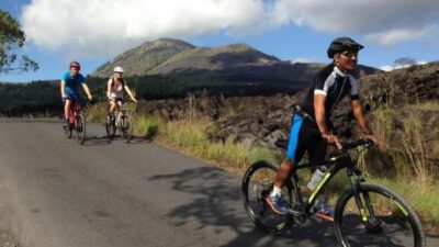 Mount Batur: Black Lava Cycling Tour w/ Natural Hot Spring