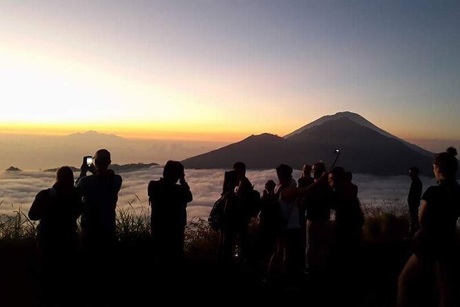 Mount Batur Sunrise & Natural Hot Springs - Relaxing in the 38°C natural hot springs