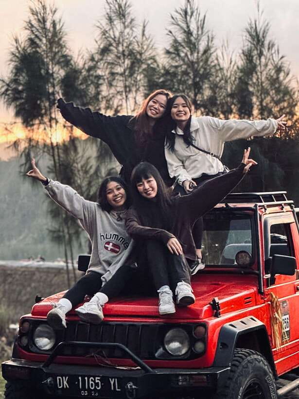 Mount Batur Sunset/Sunrise Jeep Tour & Natural Hot Springs - Hot springs beside Lake Batur