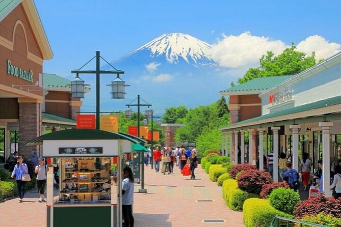 Mount Fuji 5th Station, Arakurayama, Oshino Hakkai and Hot Spring - Gotemba or Kinohana no Yu, your most important choice