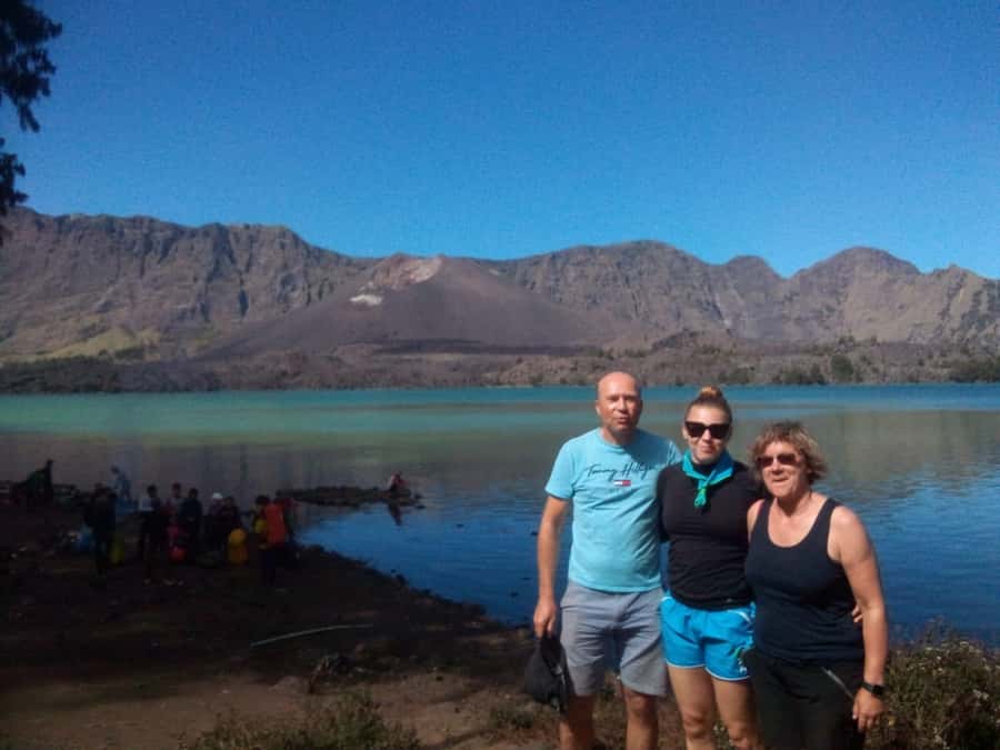 mount rinjani 3D/2N summit,lake.hot spring and crater rim - What to pack for this particular climb