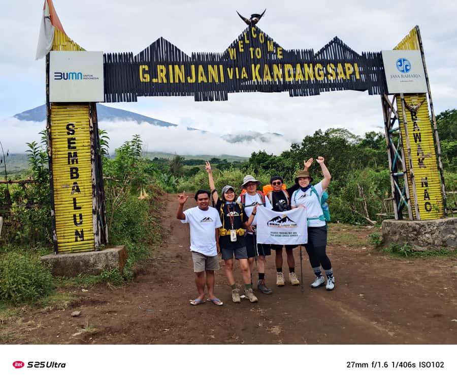 Mount Rinjani Trekking 2D/1N Summit Sunrise & Sunset Views - The return to camp and the long descent
