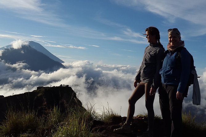 Mt Batur Sunrise, Breakfast & Natural Hot Springs - The descent through daylight