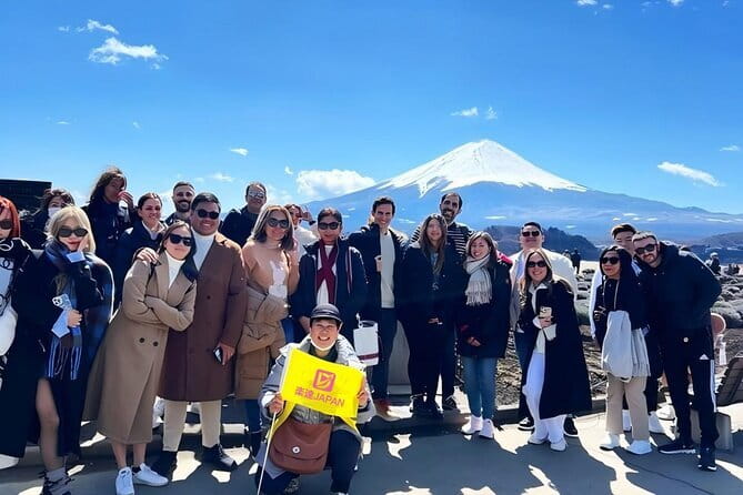 Mt Fuji Small Group 1 Day Tour Kawaguchi and Yamanaka with Pickup - Oishi Park: Flowers Beside Lake Kawaguchiko