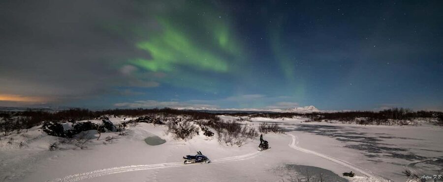 Mývatn: Northern Lights Snowmobile Tour - The one-hour ride through lava and snow