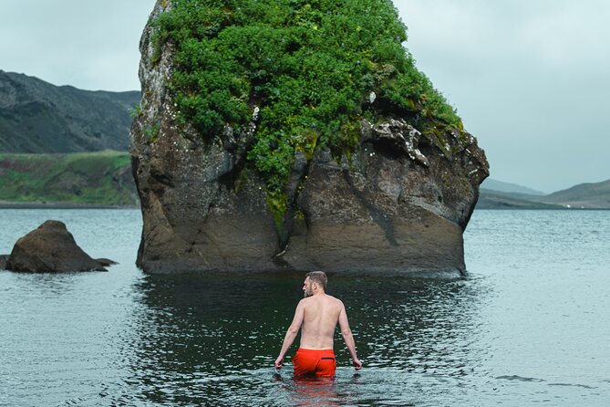 Nature Cold Therapy & Sauna - The optional sauna before the plunge
