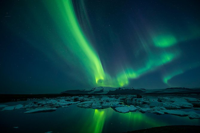 Northern Lights & Geothermal Baths Adventure - The Gufan steam cabins