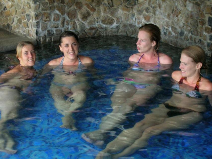 Pacaya Volcano Tour and Hot Springs with Lunch - Lunch after the climb