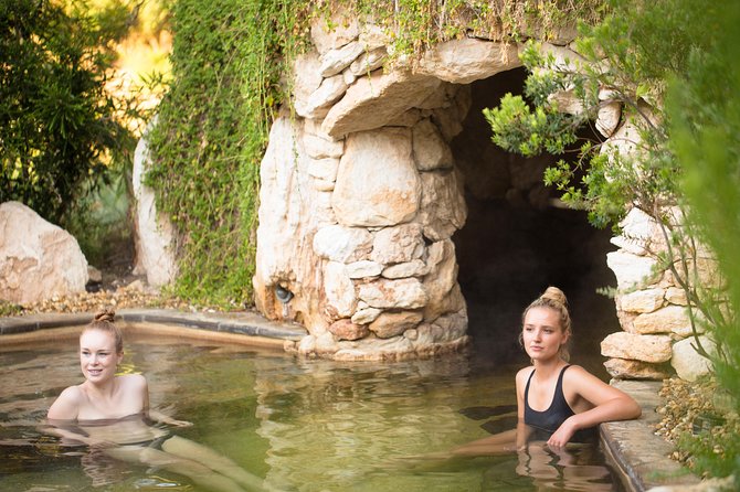 Peninsula Hot Springs Day Trip with Bathing Entry from Melbourne - Entering the Peninsula Hot Springs