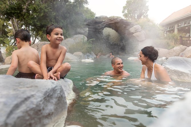 Polynesian Spa Rotorua: Deluxe Lake Spa Hot Spring Bathing - What the Deluxe Lake Spa experience is really like