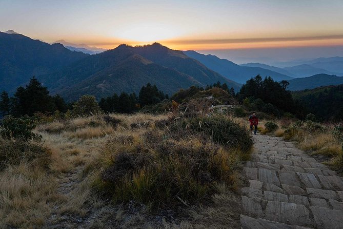 POON HILL HOT SPRING - 10 Days Trek - Poon Hill sunrise and the walk to Tadapani