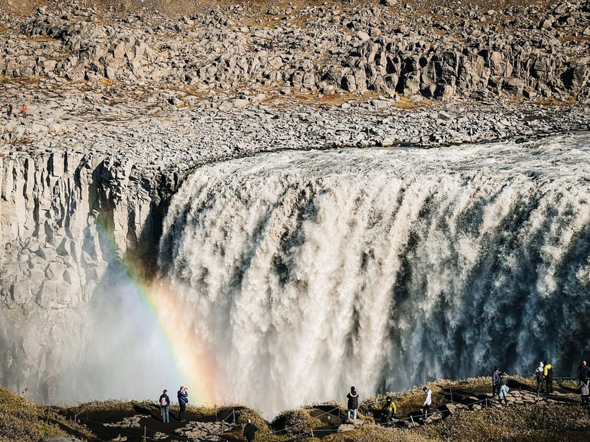 Port Akureyri: Godafoss Waterfall, Myvatn and Dettifoss - Grjótagjá: a cave between tectonic plates