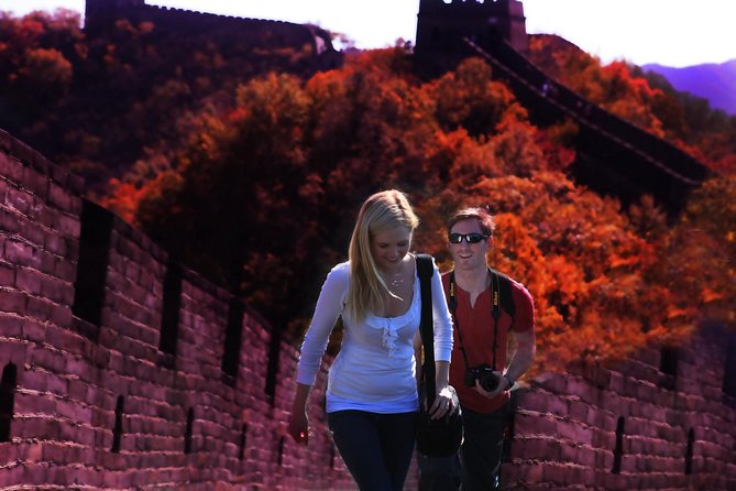 Private Day Trip: Outdoor Hot Spring Experience and Mutianyu Great Wall - Two hours at Jiuhua Resort’s outdoor hot spring