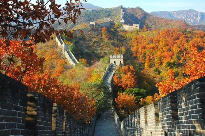 Private Day Trip: Outdoor Hot Spring Experience and Mutianyu Great Wall - What the $228 price really covers