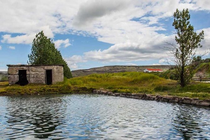 Private Golden Circle & Secret Lagoon tour from Reykjavik - Geysir and the hot springs of Haukadalur