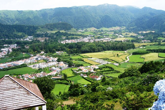 Private Tour Full-Day Furnas: Lake, Fumaroles and Thermal Pools - Who will enjoy this tour most?