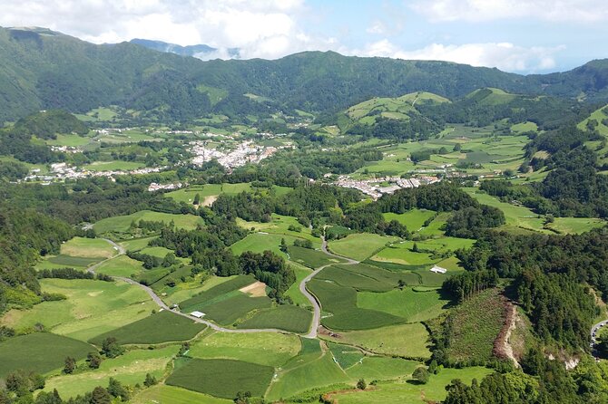 Private Tour Furnas Lake & Hot Springs - Caldeira das Furnas and the Smell of Volcanic Heat