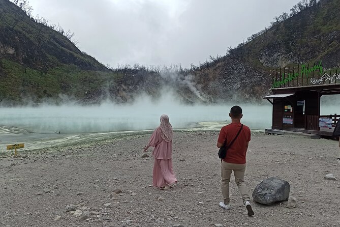 Private Tour to Bandung Volcano Hot Springs and Mud bathing - White Crater and the first three hours