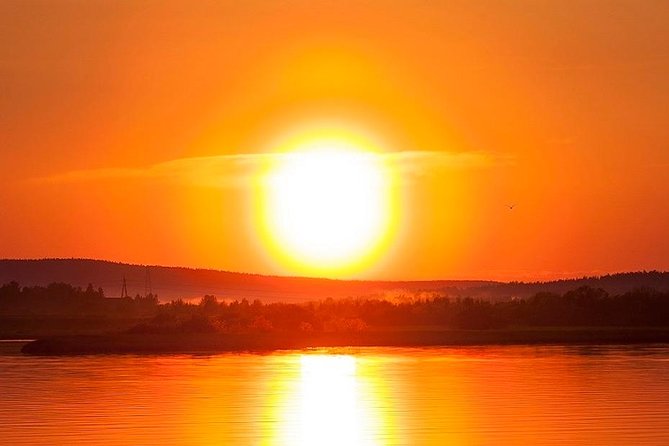 Private Traditional Lakeside Sauna with Midnight Sun - Why a Finnish sauna makes a good Rovaniemi evening