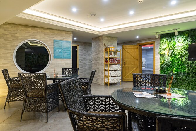 Private Turkish Bath Tradition, Massages, Swimming Pool & Sauna - Why this hammam works well during an Istanbul sightseeing day