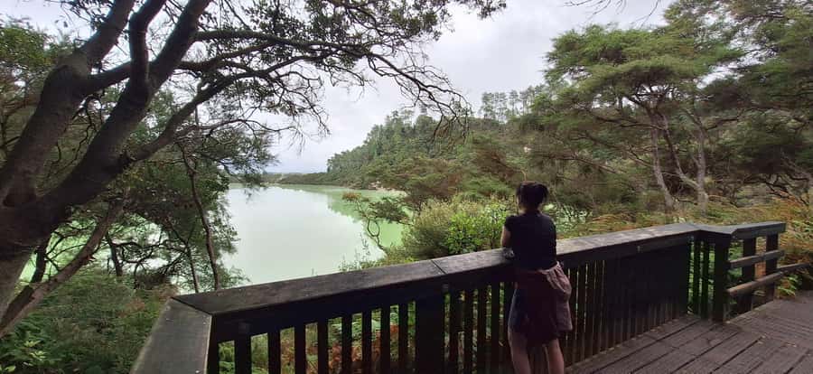 Private VIP Luxury Auckland - Rotorua Geothermal Wonderlands - Wai-O-Tapu reveals Rotorua’s restless ground