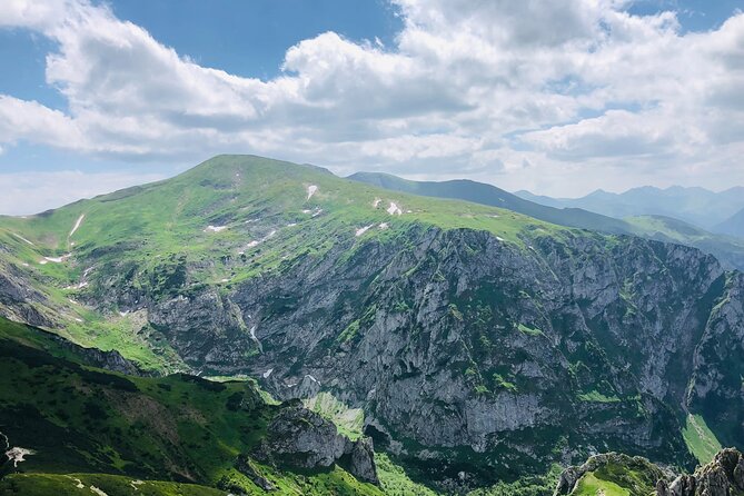 Private Zakopane and Thermal Pools Tour from Krakow - Chochołów’s wooden houses and traditional setting