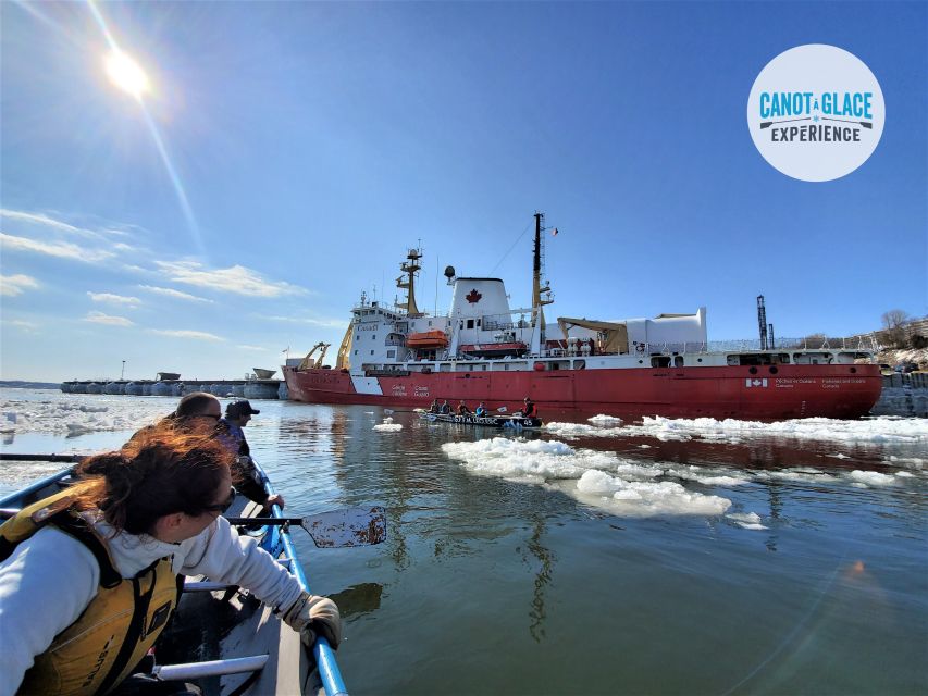 Quebec City: Ice Canoeing with Hot Chocolate & Sauna - What to wear for comfort and safety