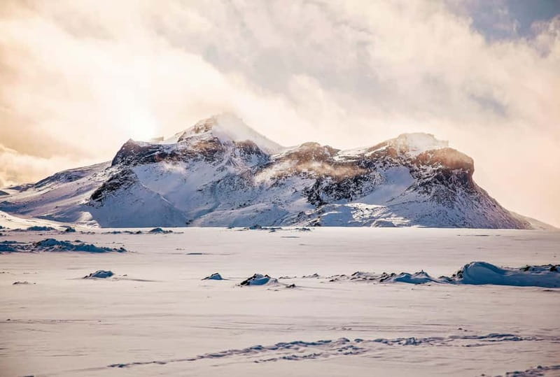 Reykjavík: Glacier Snowmobile and Hot Springs with Pickup - Practical packing advice