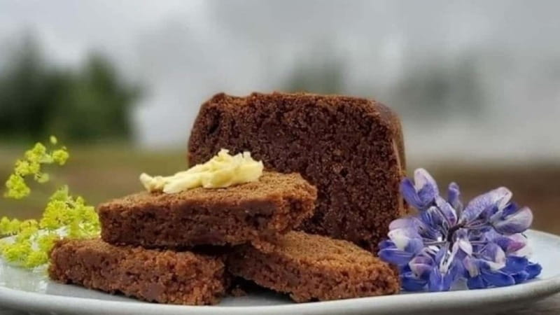 Reykjavík: Golden Circle, 2 Geysers & Geothermal Bakery Tour - Why this Golden Circle tour feels different