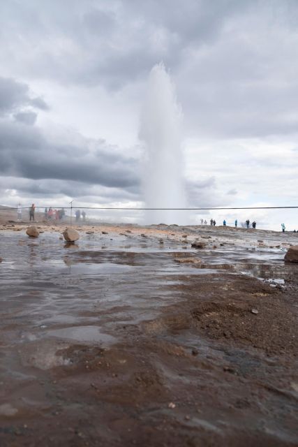 Reykjavík: Golden Circle, Blue Lagoon & Northern Lights Tour - The Northern Lights search depends on the sky
