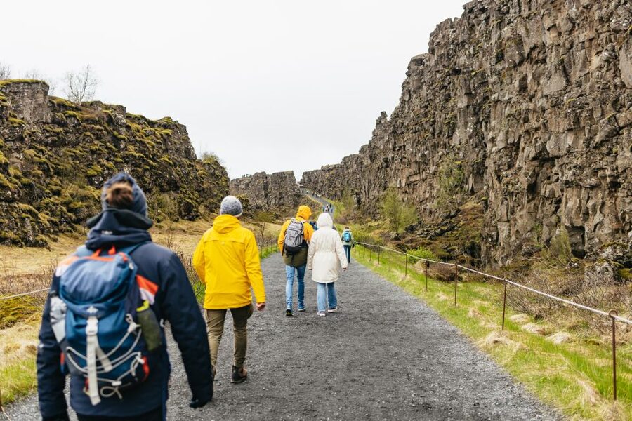 Reykjavik: Golden Circle, Crater & Blue Lagoon Minibus Tour - Geysir and Strokkur: the reliable eruption