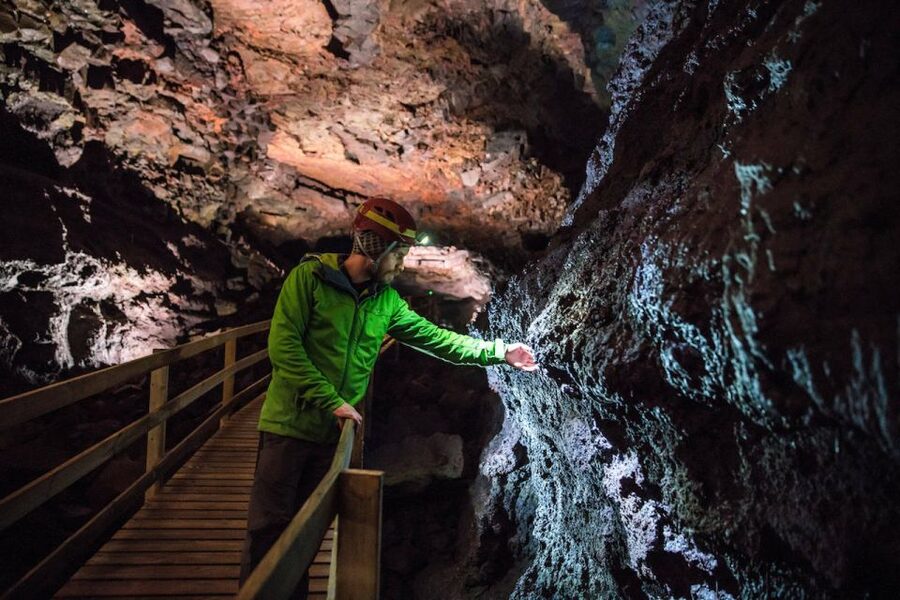 Reykjavik: Lava Cave, Hot Springs, Horses & Waterfalls Tour - The guides shape the day