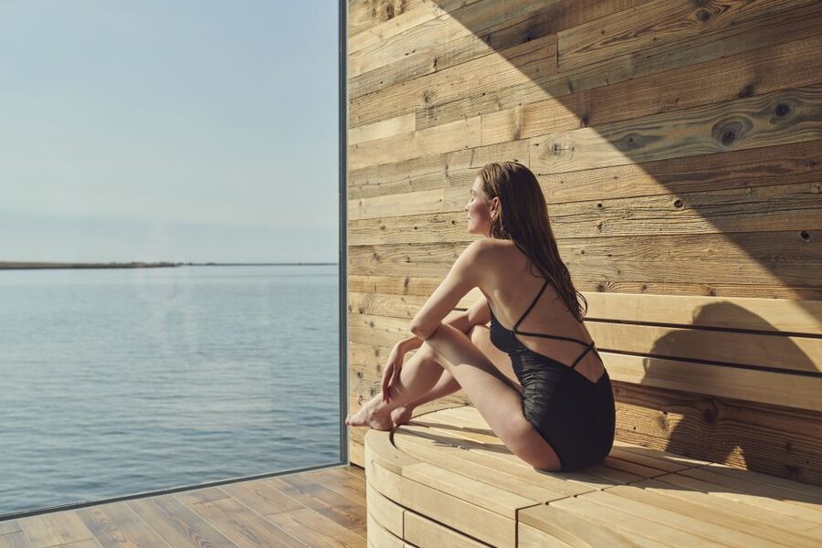 Reykjavik: Sky Lagoon Entrance Pass With 7-Step Spa Ritual - Who should book this experience?