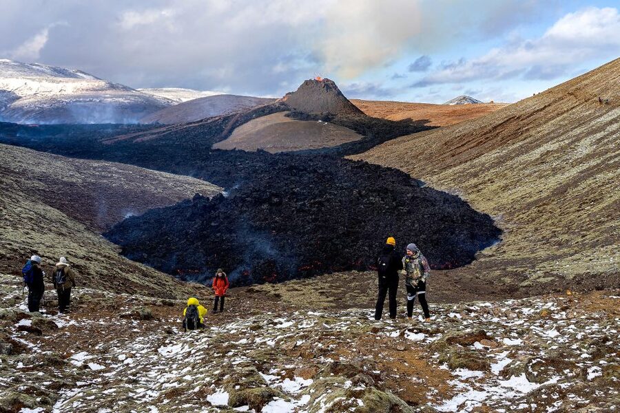 Reykjavík: Volcano Hike, Visit Grindavík and Blue Lagoon - Fagradalsfjall and the 5.5-kilometer volcano hike