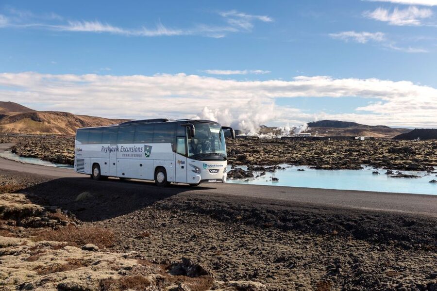 Reykjavík: Volcano Hike, Visit Grindavík and Blue Lagoon - How to prepare for the weather and walking