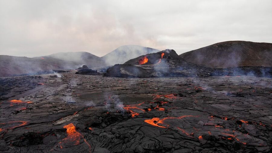 Reykjavík: Volcano Hike, Visit Grindavík and Blue Lagoon - Timing, meeting point, and cancellation